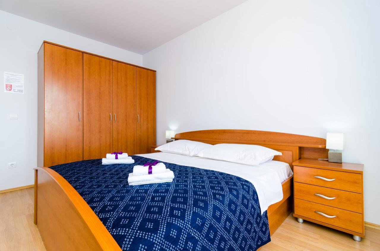 Bonavista Apartment *